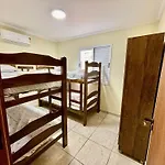 Apto Ubatuba Toninhas C/Ar Condicionado E Piscina