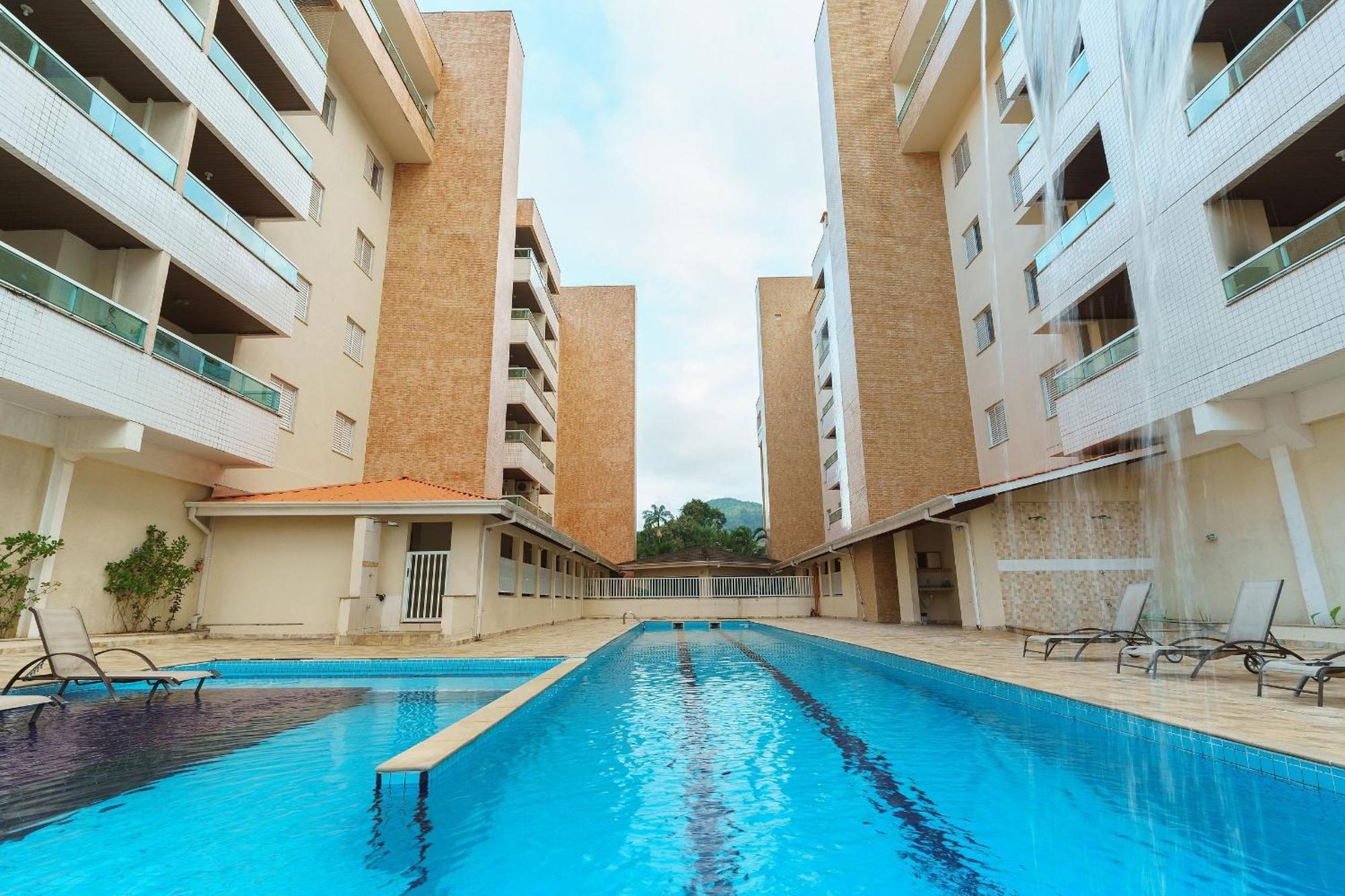 Apto Toninhas C/ar Condicionado E Piscina Casa de férias Ubatuba