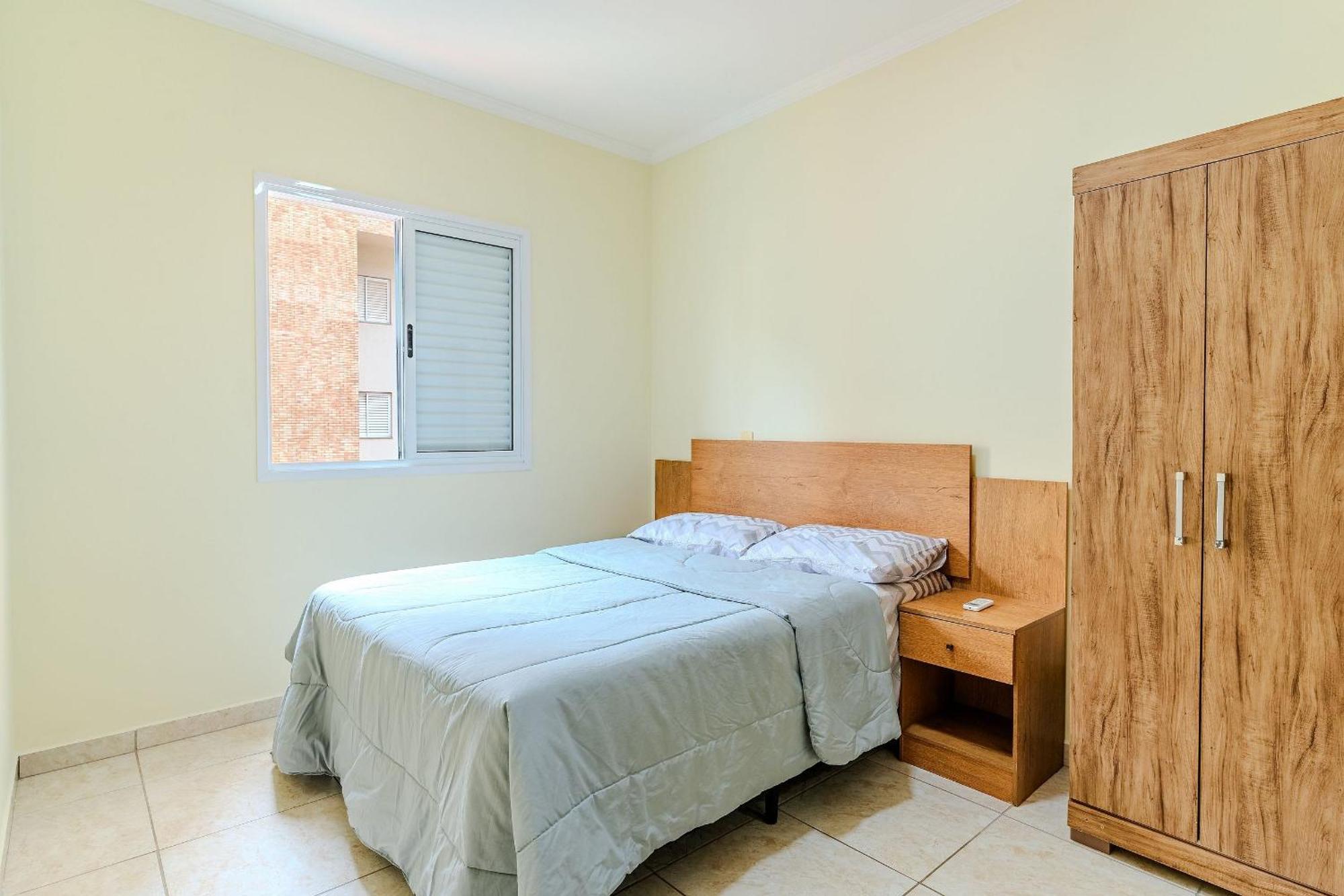 Casa de férias Apto Toninhas C/ar Condicionado E Piscina Ubatuba